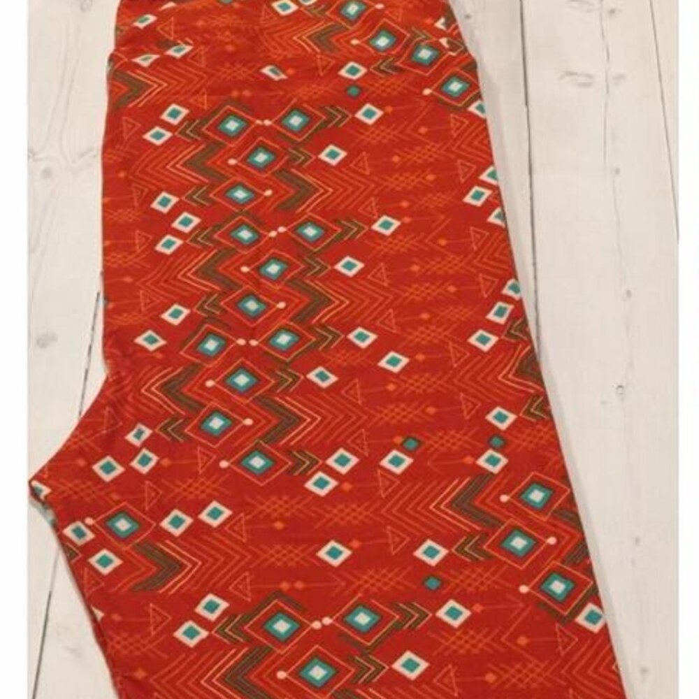 LuLaRoe Leggings - women's tall & curvy